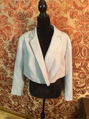 Eloquii Cropped Light Gray Blazer Jacket